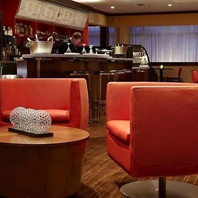 Hotel Courtyard By Marriott Ottawa Downtown 3*,