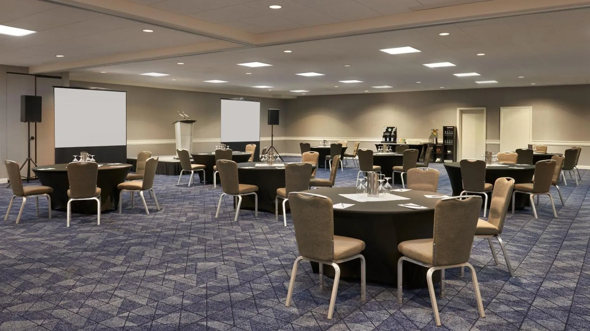 ***  Courtyard By Marriott Ottawa Downtown Hotel Canada